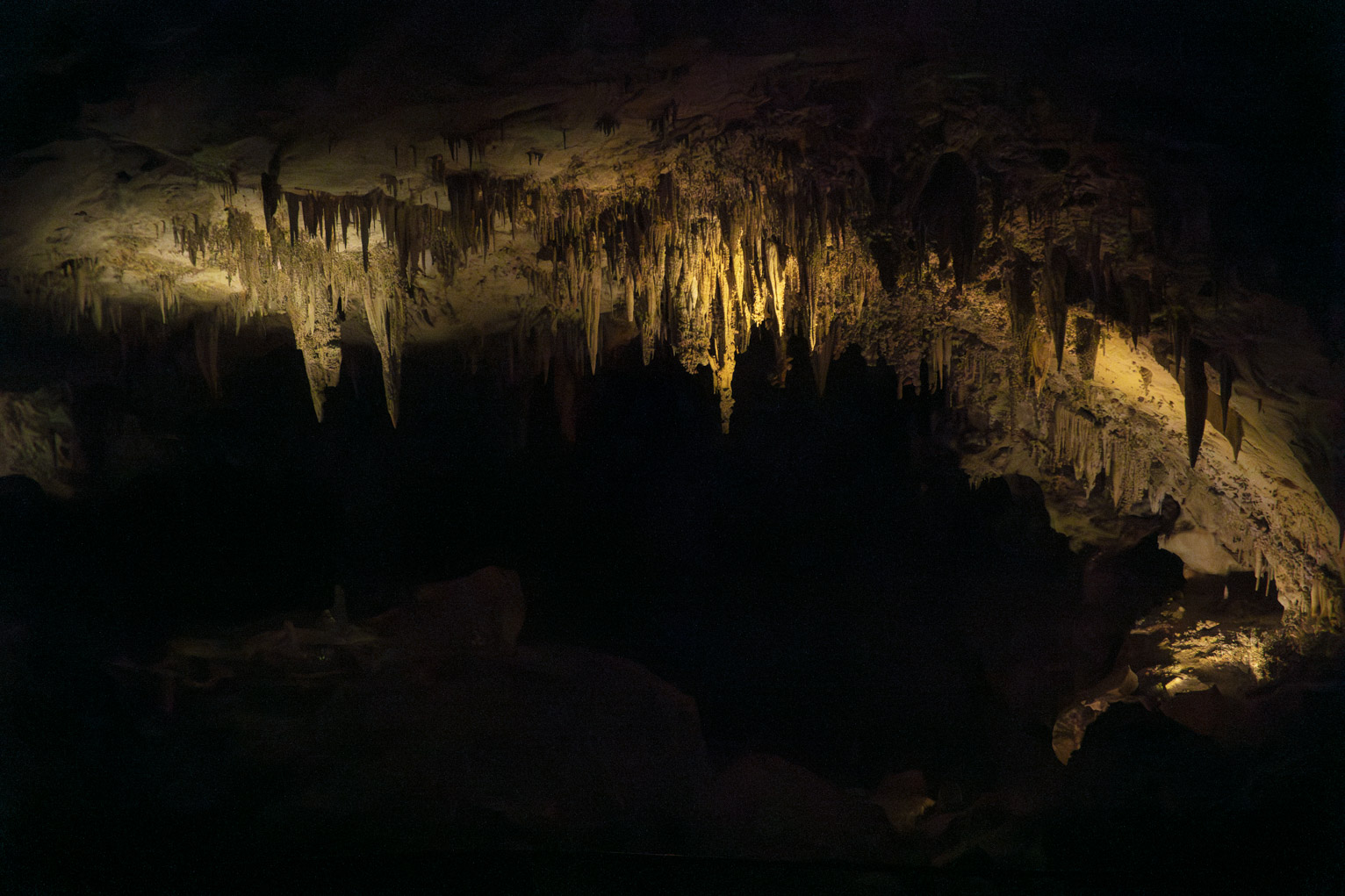 Stalactites lit in an arch